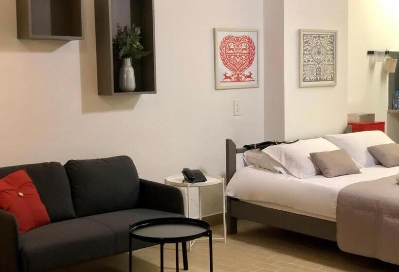 اتاق استاندارد با بالکن و چشم‌انداز دریا, St Paul Resort