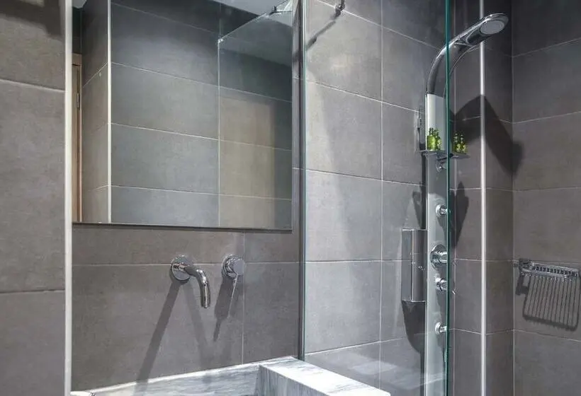 اتاق لوکس, Ad Athens Luxury Rooms & Suites