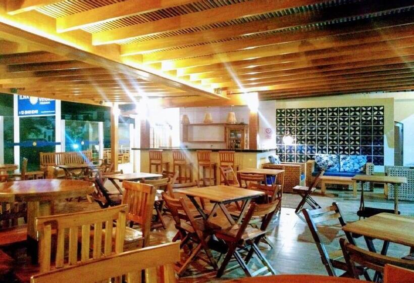 اتاق استاندارد چهار تخته, Pousada Ilha Vitoria