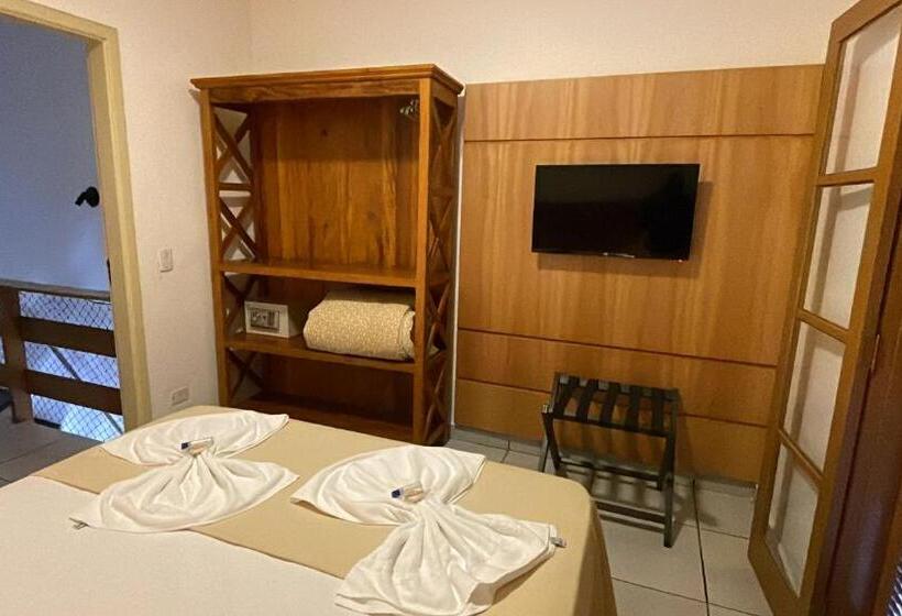 Четырехместный Номер Deluxe, Pousada Ilha Vitoria