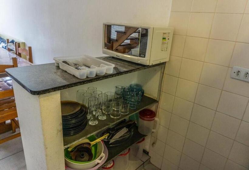 اتاق لوکس چهار تخته, Pousada Ilha Vitoria