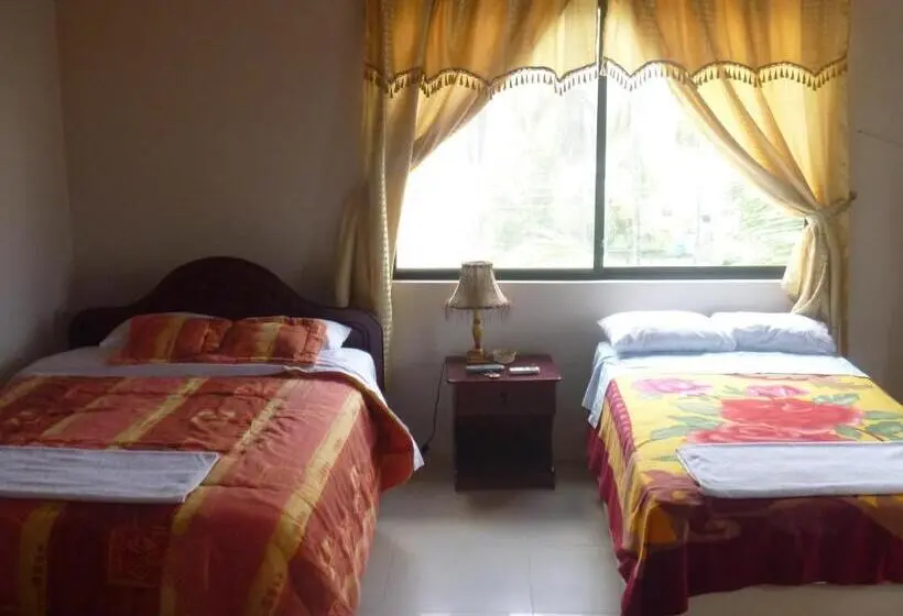 اتاق استاندارد سه نفره, Casa Los Delfines