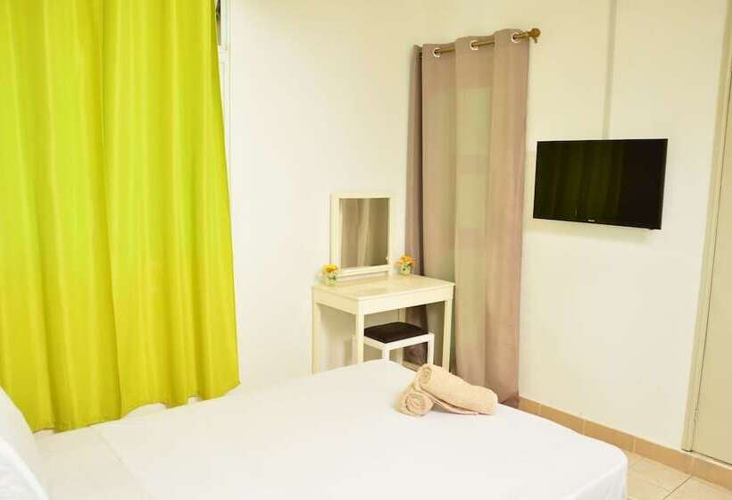 اتاق اکونومی با تخت دوبل, La Primerose