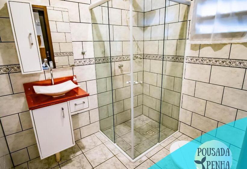 اتاق استاندارد سه نفره, Pousada Penha 1 Beto Carrero