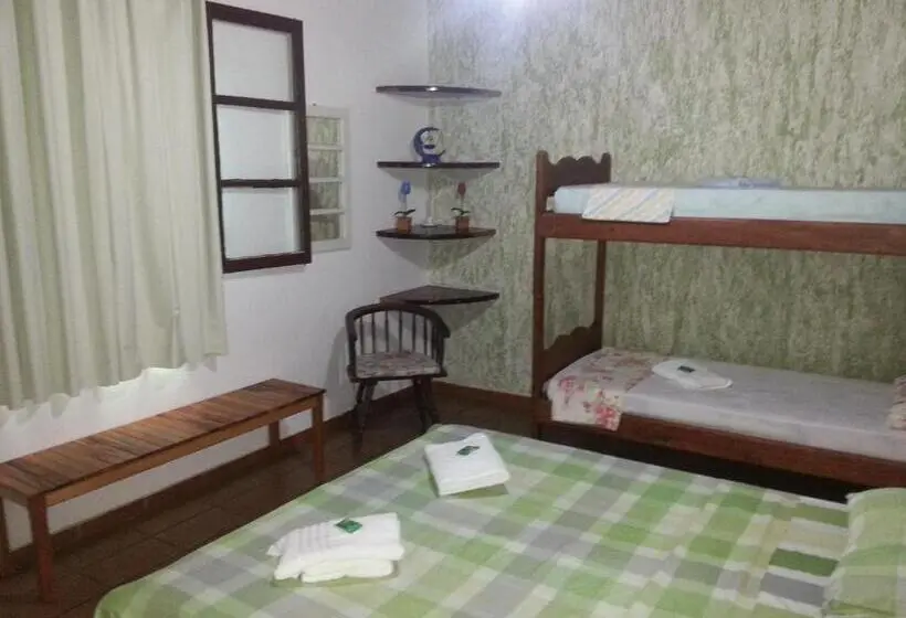 ガーデンビュースタンダードルーム, Itaúna Hostel