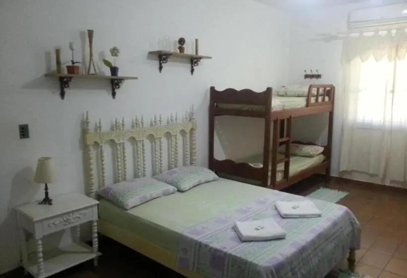 クラシックファミリールーム, Itaúna Hostel