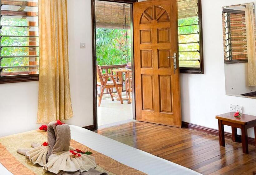 اتاق استاندارد, Cocotier Du Rocher