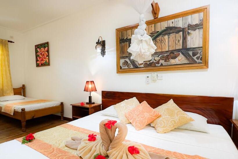 اتاق استاندارد, Cocotier Du Rocher