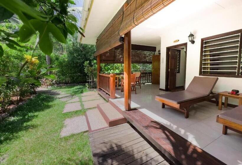 بانگلوی لوکس, Cocotier Du Rocher