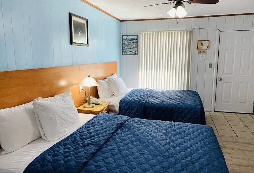 スタンダードルーム, Town & Country Motel