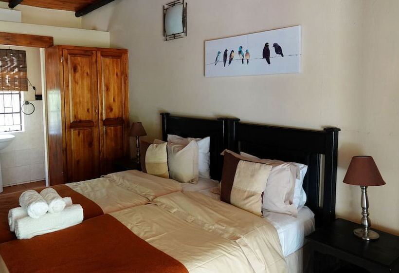 Pokój Standard Trzyosobowy, Crocodile Kruger Safari Lodge