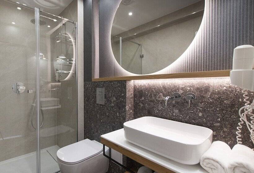 اتاق لوکس, Pensjonat Tatry