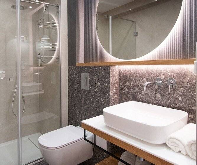 اتاق لوکس, Pensjonat Tatry