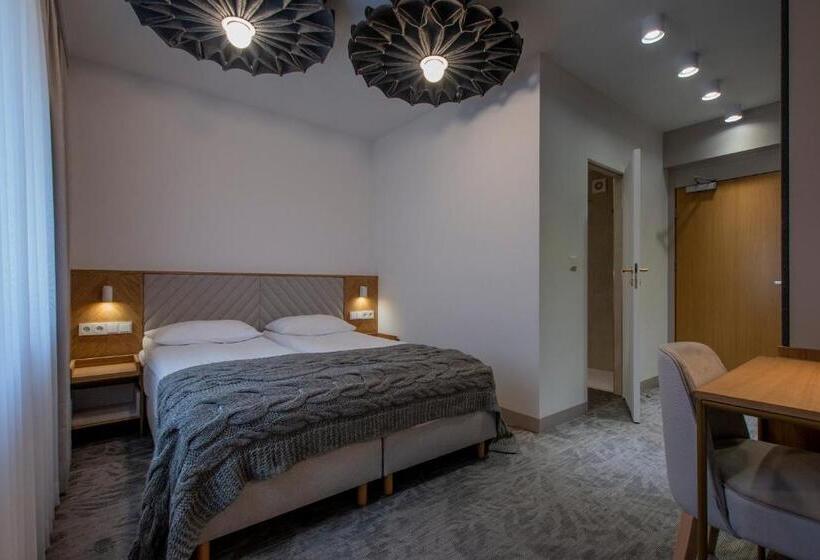 اتاق لوکس, Pensjonat Tatry