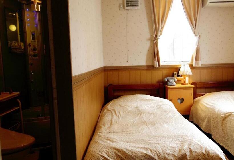 غرفة قياسية, Pension Yumekukan