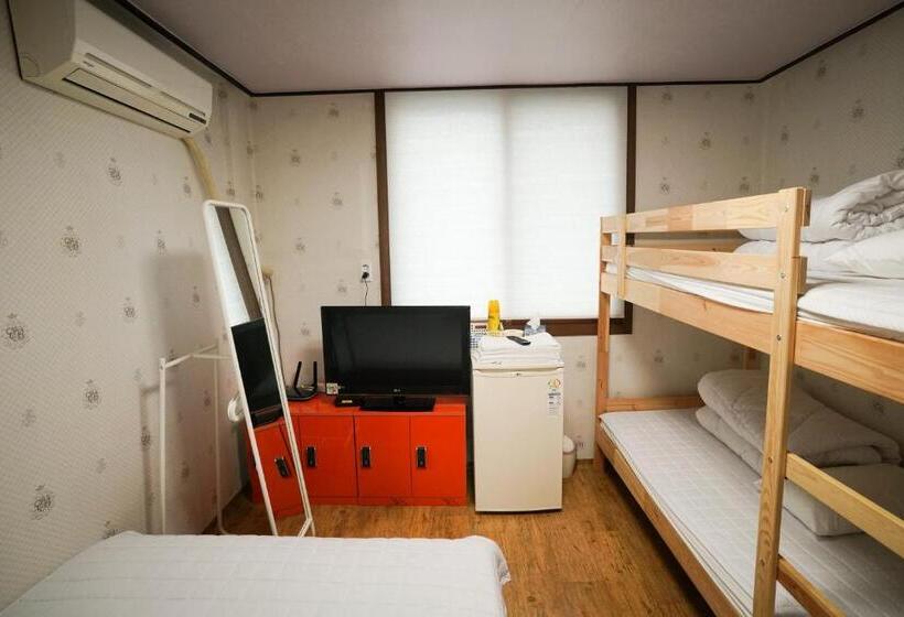 Семейный Номер, Suncheon Namu Guesthouse