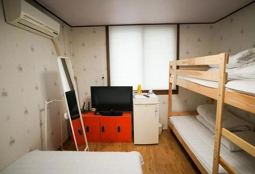 Perhehuone, Suncheon Namu Guesthouse