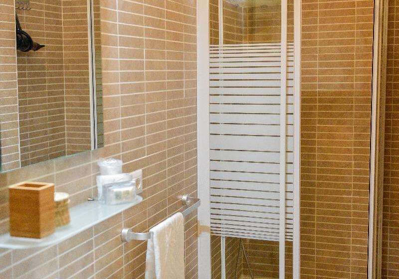 اتاق لوکس, B&b Portafortuna Lucky Charm