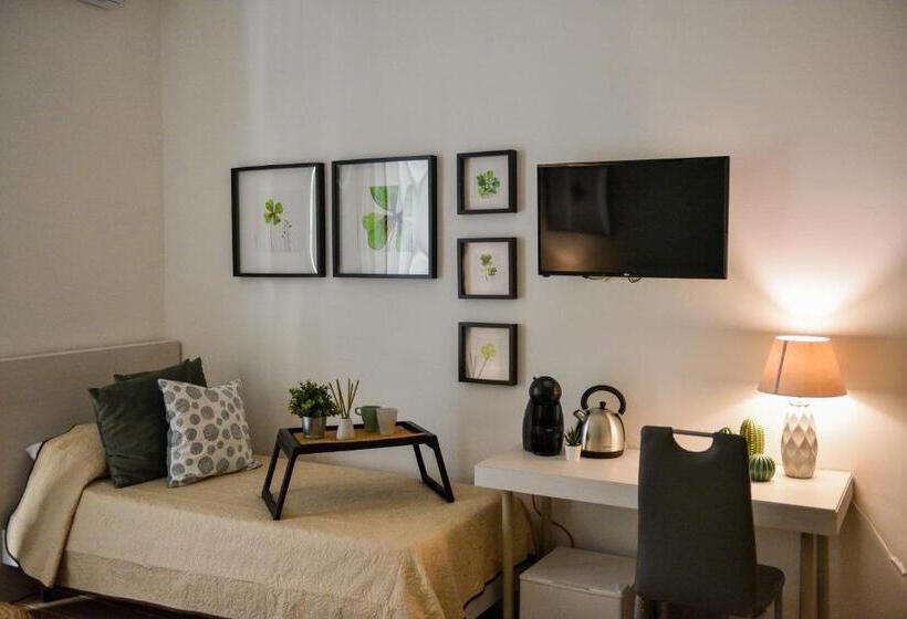 اتاق لوکس, B&b Portafortuna Lucky Charm