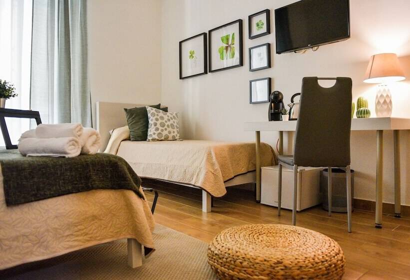 اتاق لوکس, B&b Portafortuna Lucky Charm