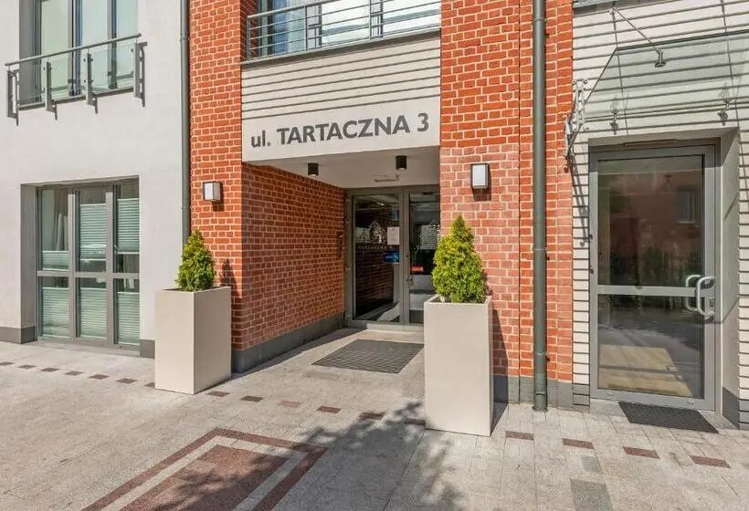スタンダードスタジオ, Grand Apartments Tartaczna Deluxe