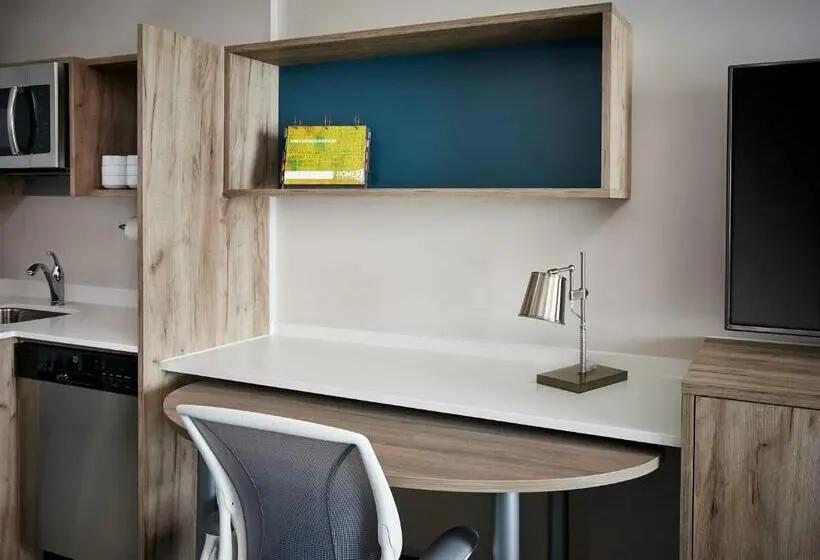 سوییت, Home2 Suites By Hilton Brantford