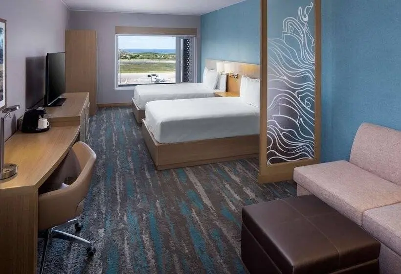 Standard Room 2 Double Beds