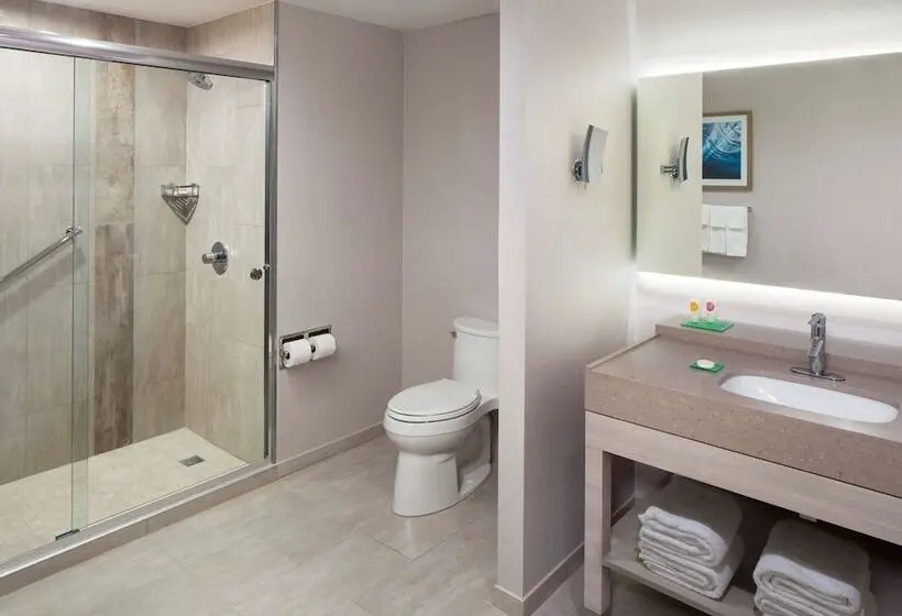 Suite Adapted for people with reduced mobility