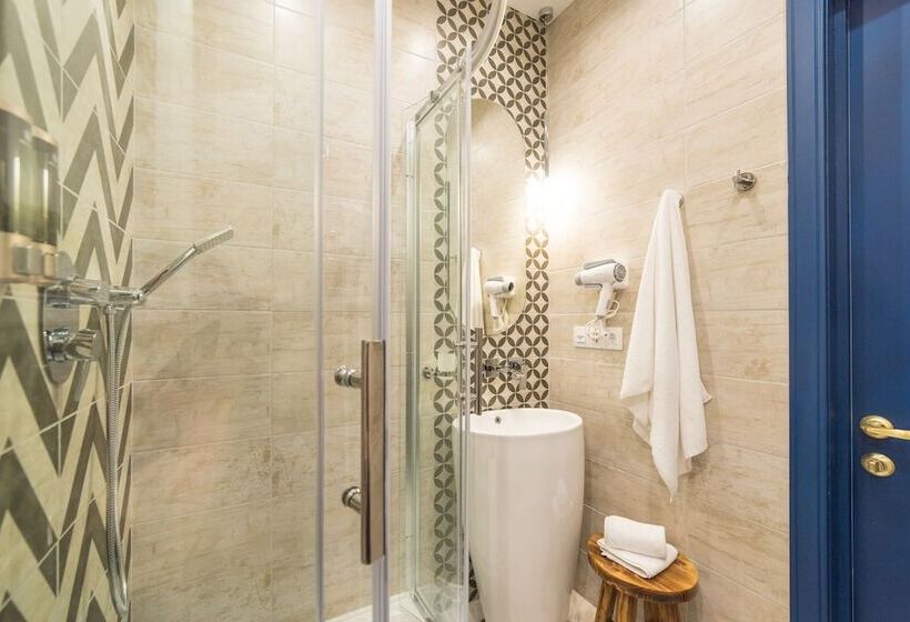 オーシャンビュースーペリアールーム, Lido Central