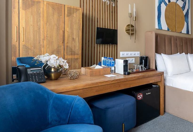 オーシャンビュースーペリアールーム, Lido Central