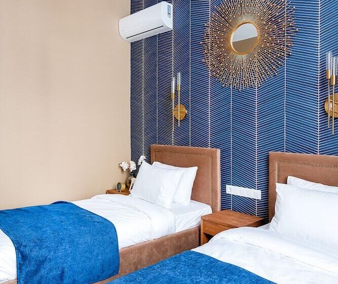 スタンダードルーム, Lido Central