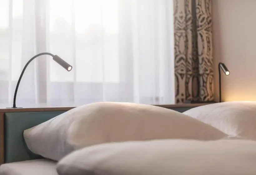 اتاق استاندارد, Garner Hotel Hamburg Nord, An Ihg