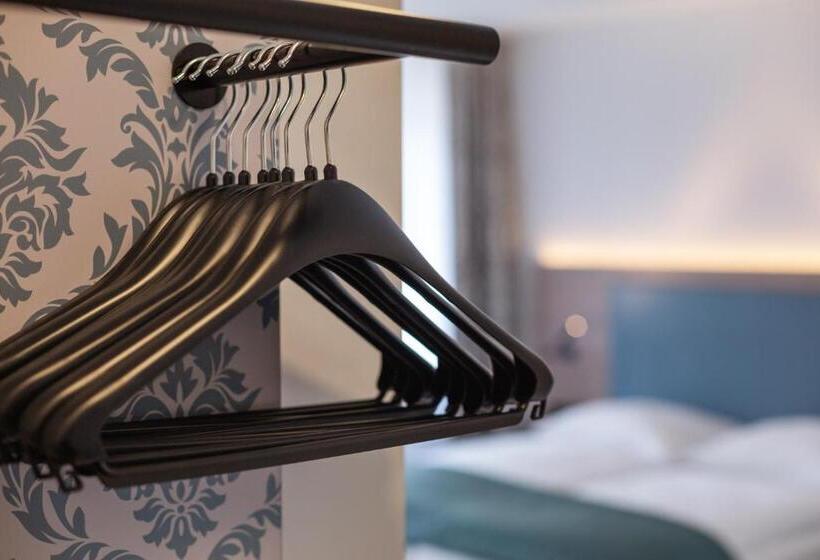 Номер Стандарт, Garner Hotel Hamburg Nord, An Ihg