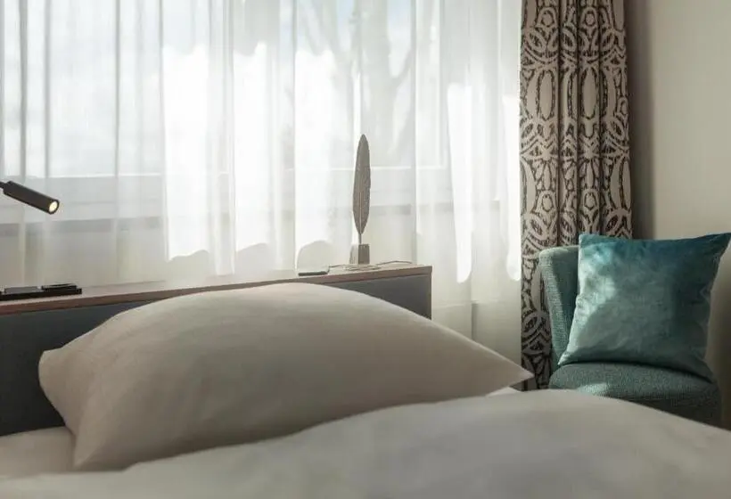 اتاق استاندارد یک نفره, Garner Hotel Hamburg Nord, An Ihg