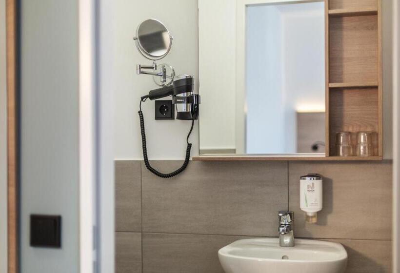 Номер Стандарт Индивидуальный, Garner Hotel Hamburg Nord, An Ihg
