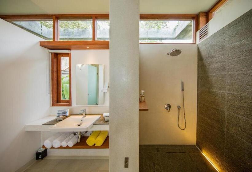 套房, Tri By Amaya