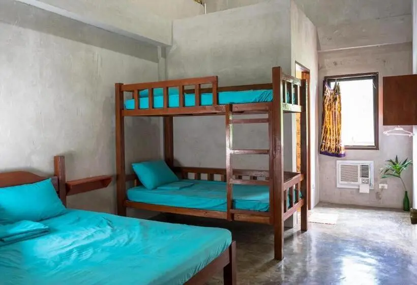 اتاق استاندارد چهار تخته, Sinag Hostel
