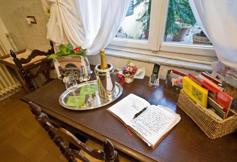 اتاق استاندارد اینتریور, B&b San Michele