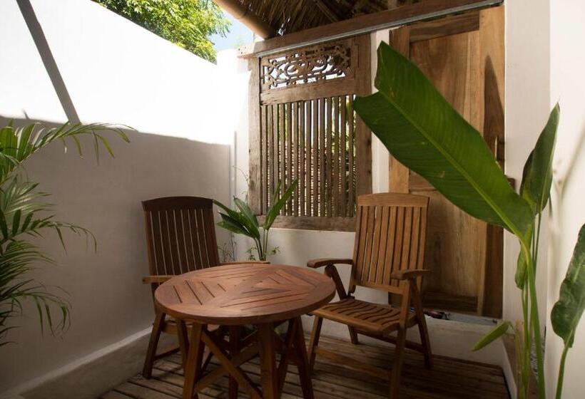 اتاق استاندارد, The Mandana Villa Gili Air