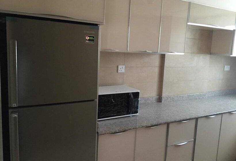 سوییت اجرایی, Bristol Hotel Salalah