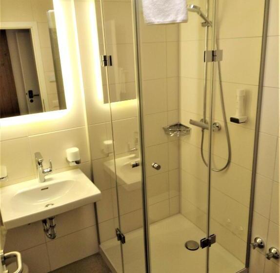 スタンダードルーム, Das Schärding