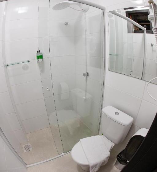 חדר סטנדרט לשלושה, Innbox Centro