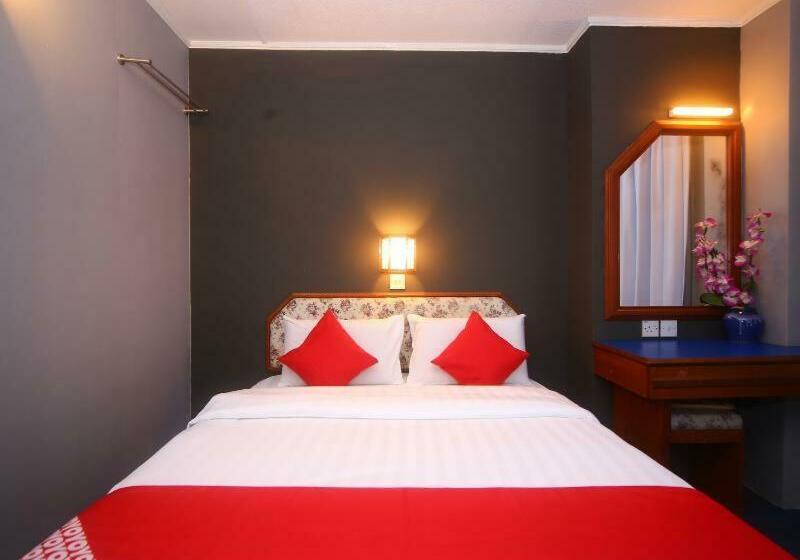 Номер Стандарт, Lutana By Oyo Rooms