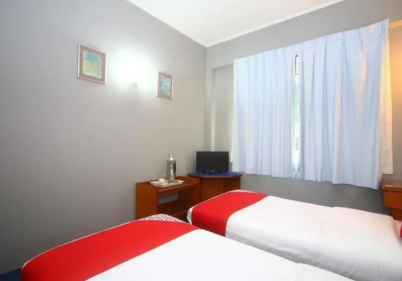 Standard-huone, Lutana By Oyo Rooms