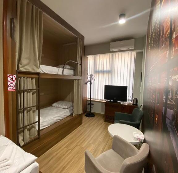 اتاق خانوادگی, Loft Host Yerevan