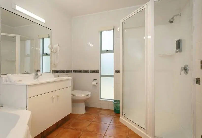 استودیوی استاندارد, Great Lake Motel Taupo