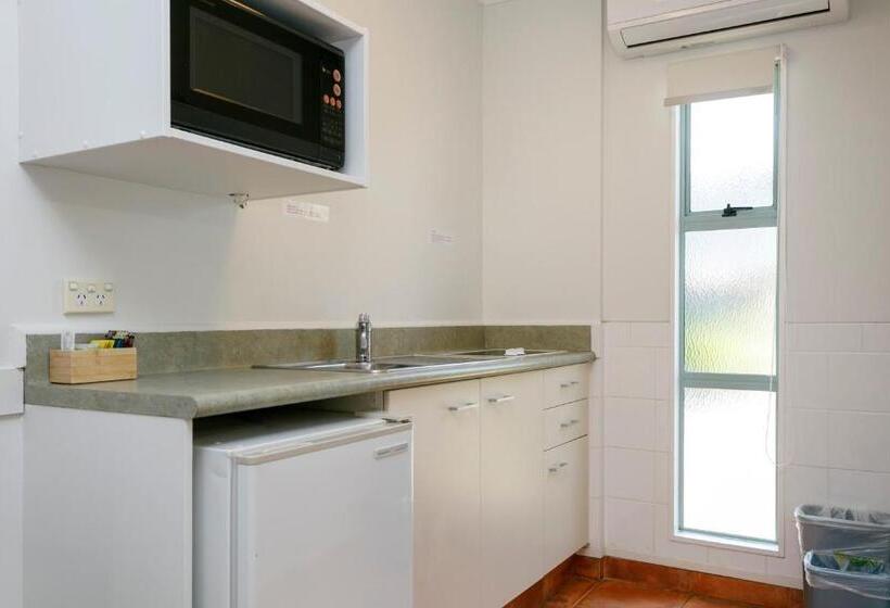Студия Стандарт, Great Lake Motel Taupo