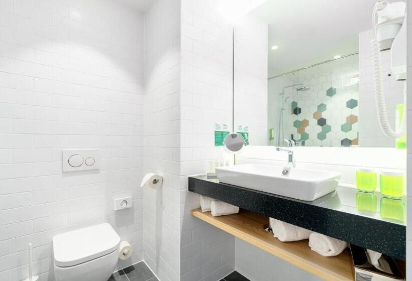 اتاق استاندارد, Clarion Hotel Vienna South