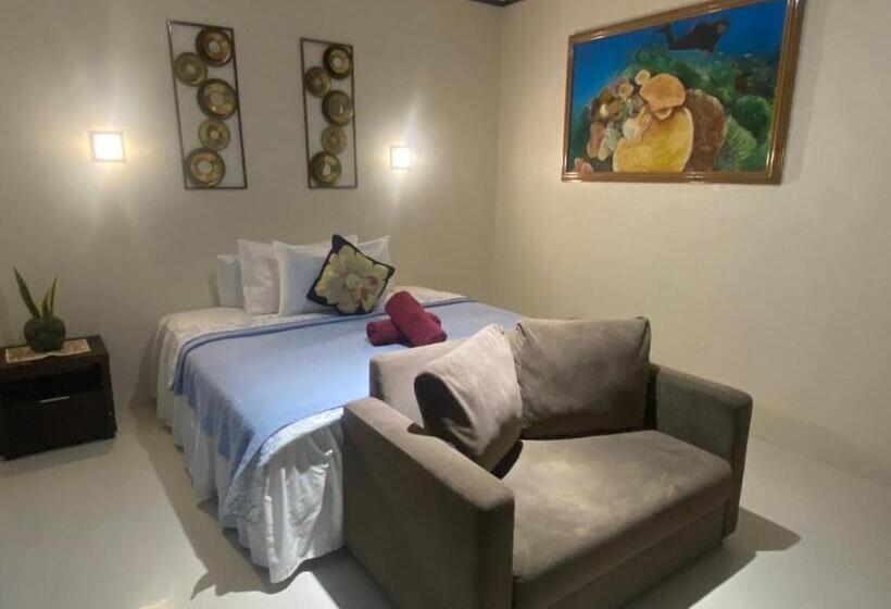 חדר דחוקס עם מיטת קינג, Bentrina Diving Resort