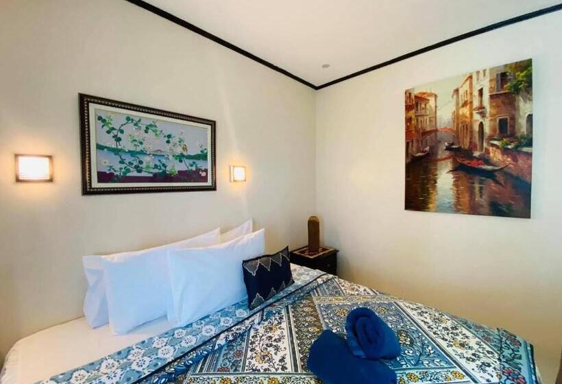 חדר דחוקס עם מיטת קינג, Bentrina Diving Resort